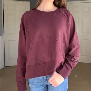 NIKE OVERSIZED DRI-FIT SWEATSHIRT